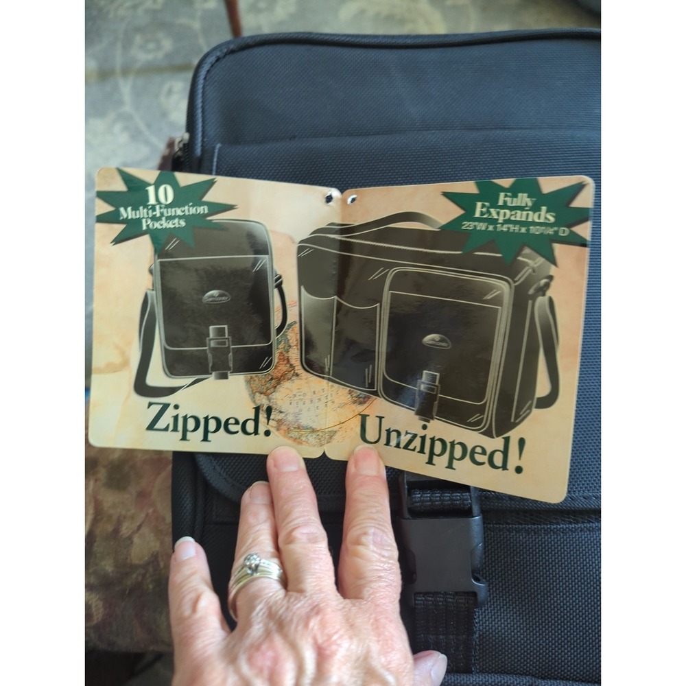 Royal Traveller Samsonite D201 Bag to Duffle 2-in-1 Vintage NWT w/Strap Black - Picture 4 of 6